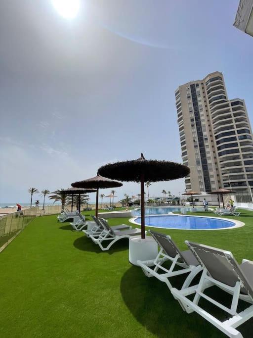 Espacio2,1A Linea,Jacuzzi,Piscina Cullera Buitenkant foto